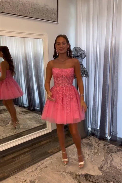 Strapless Lilac Lace Appliques Short Homecoming Dress